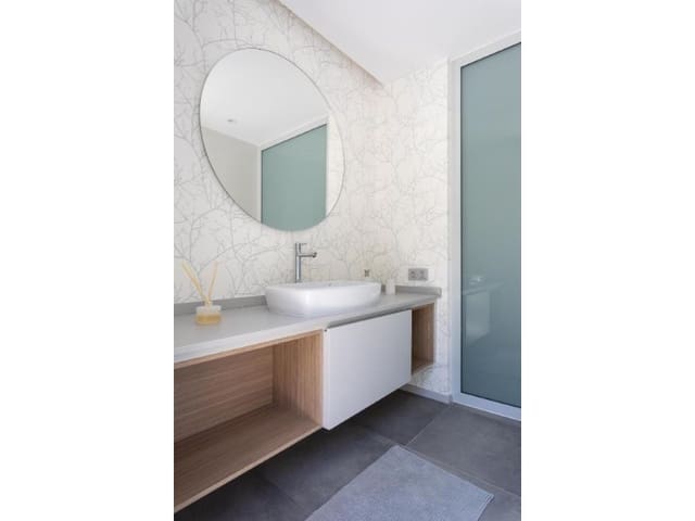 Villa til salgs i La Orotava - € 830 000 (Ref: 9335500)