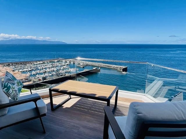 3 soveværelse Villa til salg i Los Gigantes, Santiago del Teide - € 3.450.000 (Ref: 9341228)