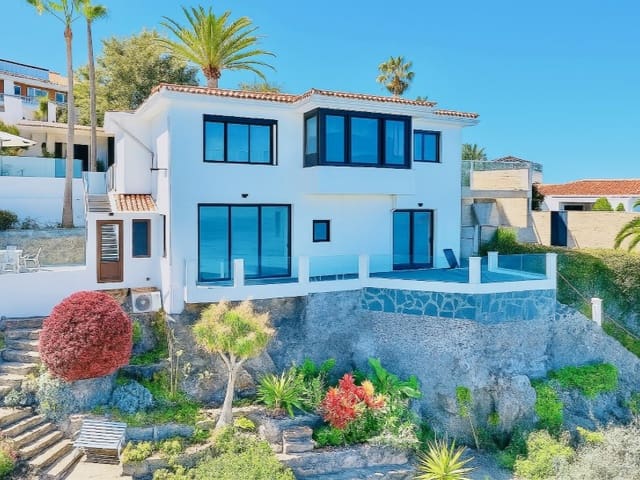 4 slaapkamer Villa te koop in El Sauzal - € 890.000 (Ref: 9383272)