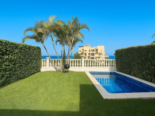 4 soverom Bungalow til salgs i Puerto de la Cruz - € 575 000 (Ref: 9383274)