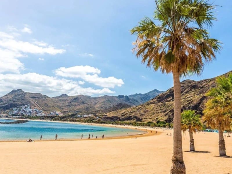 10 soveværelse Hotel til salg i Santa Cruz de Tenerife - € 2.290.000 (Ref: 9390926)