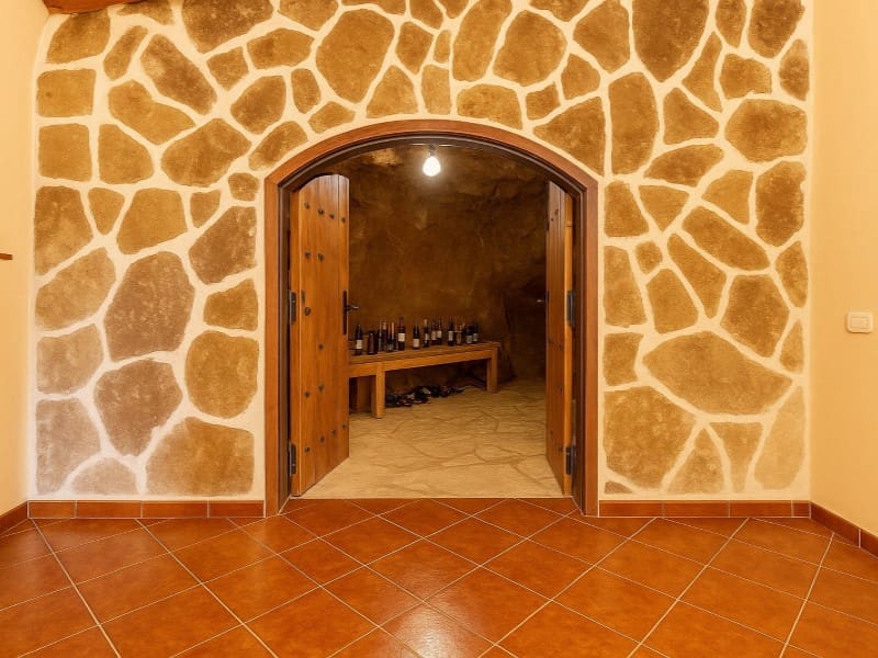 8 slaapkamer Hotel te koop in El Rosario - € 649.000 (Ref: 9393395)