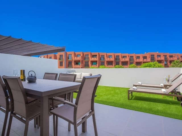 2 slaapkamer Appartement te koop in Los Abrigos, Granadilla de Abona - € 399.000 (Ref: 9451031)