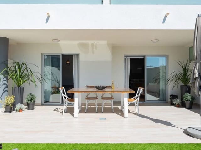 1 soveværelse Lejlighed til salg i Los Abrigos, Granadilla de Abona - € 389.000 (Ref: 9451032)