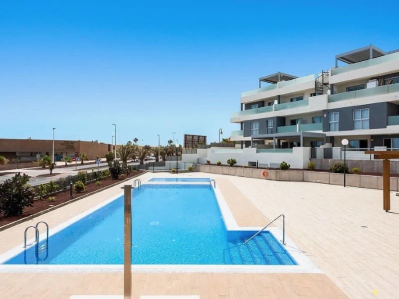 1 sovrum Lägenhet till salu i Los Abrigos - 389 000 € (Ref: 9451032)