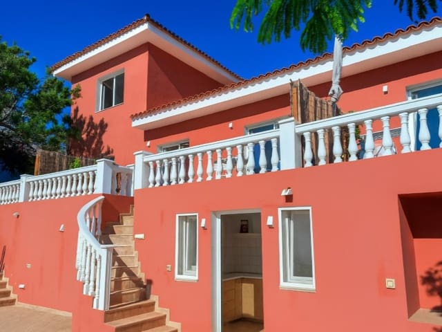 10 sypialnia Willa na sprzedaż w Candelaria - 999 000 € (Ref: 9470414)