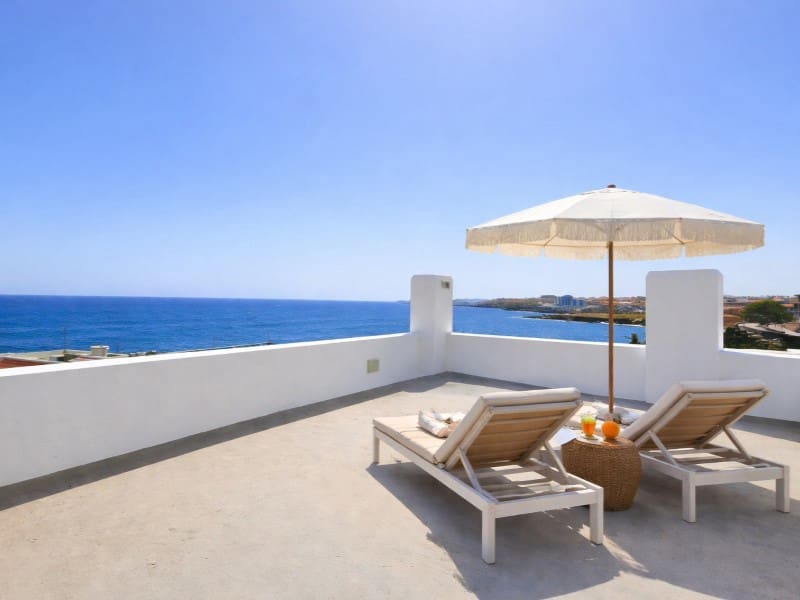 2 bedroom Apartment for sale in Los Abrigos - € 435,000 (Ref: 9558685)