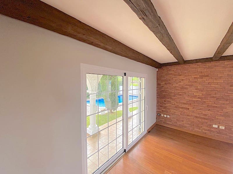 Chalet de 3 habitaciones en Puerto de la Cruz en venta - 900.000 € (Ref: 9619320)