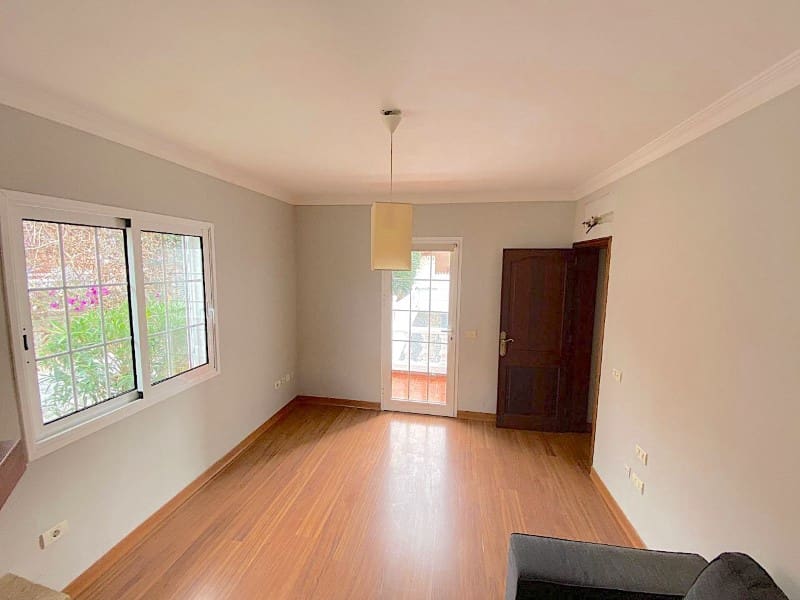 Chalet de 3 habitaciones en Puerto de la Cruz en venta - 900.000 € (Ref: 9619320)