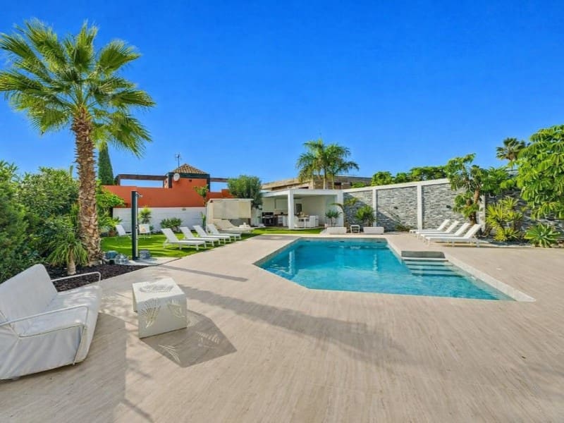 5 quarto Moradia para venda em Costa Adeje - 2 399 000 € (Ref: 9627603)