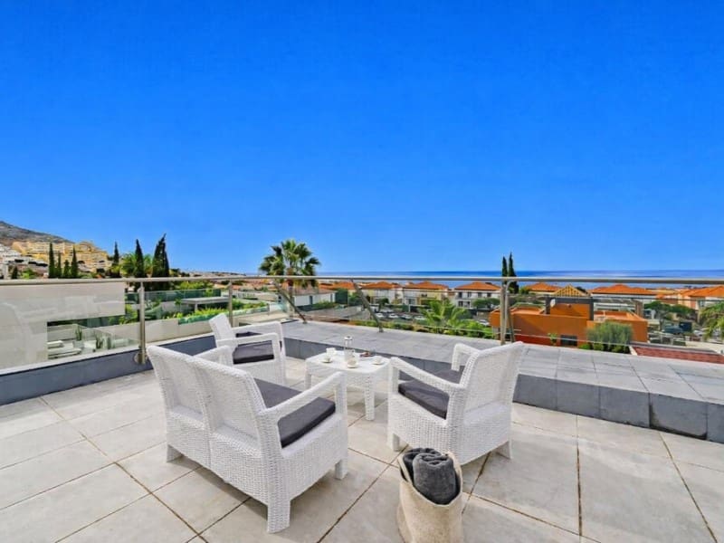 5 quarto Moradia para venda em Costa Adeje - 2 399 000 € (Ref: 9627603)