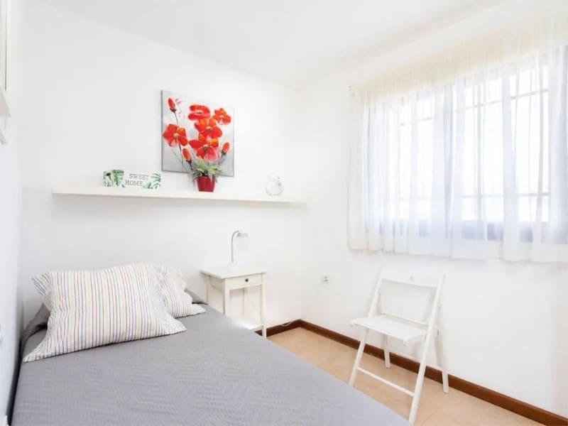 Apartamento de 2 habitaciones en Arico en venta - 379.000 € (Ref: 9627604)