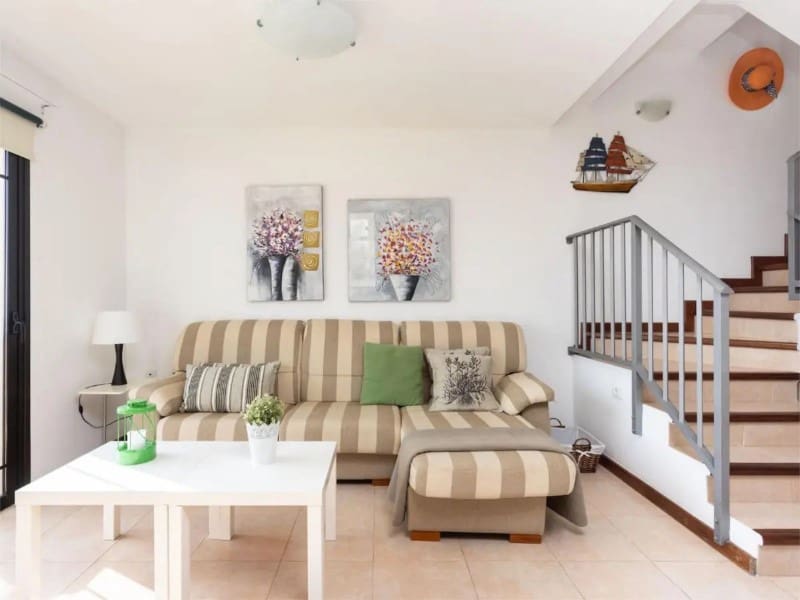 Apartamento de 2 habitaciones en Arico en venta - 379.000 € (Ref: 9627604)