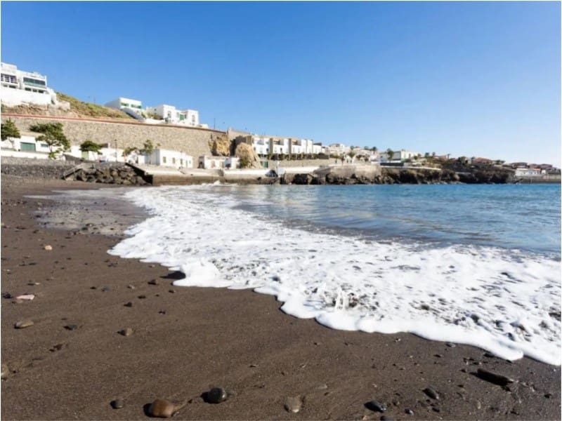 Apartamento de 2 habitaciones en Arico en venta - 379.000 € (Ref: 9627604)