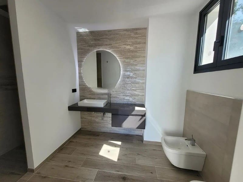 Chalet de 4 habitaciones en Costa Adeje en venta - 1.900.000 € (Ref: 9630031)