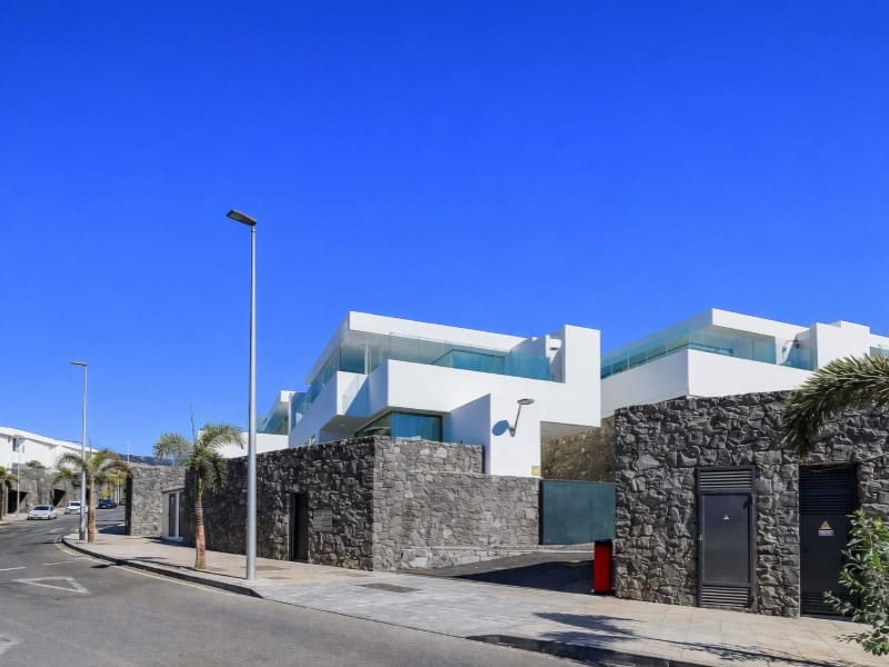 3 makuuhuone Huvila myytävänä paikassa Adeje - 1 595 000 € (Ref: 9630033)