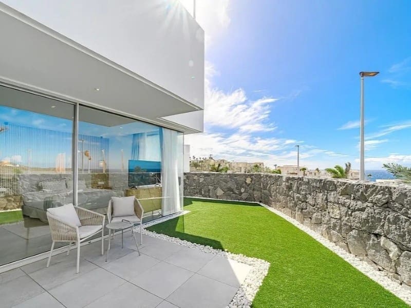 3 makuuhuone Huvila myytävänä paikassa Adeje - 1 595 000 € (Ref: 9630033)