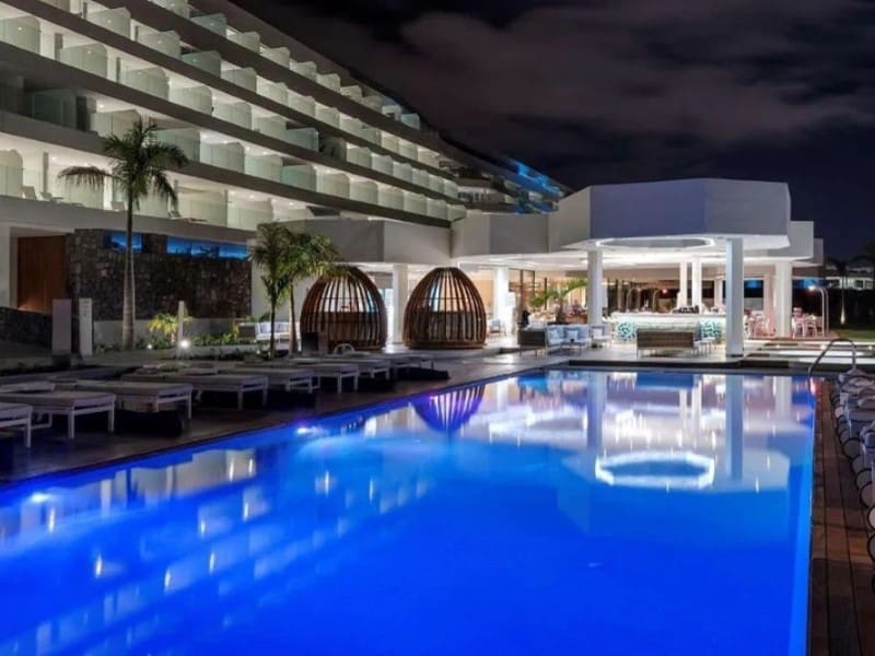 1 slaapkamer Flat te koop in Costa Adeje - € 385.000 (Ref: 9630036)