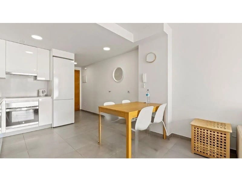 Ático de 2 habitaciones en Los Abrigos en venta - 390.000 € (Ref: 9630037)