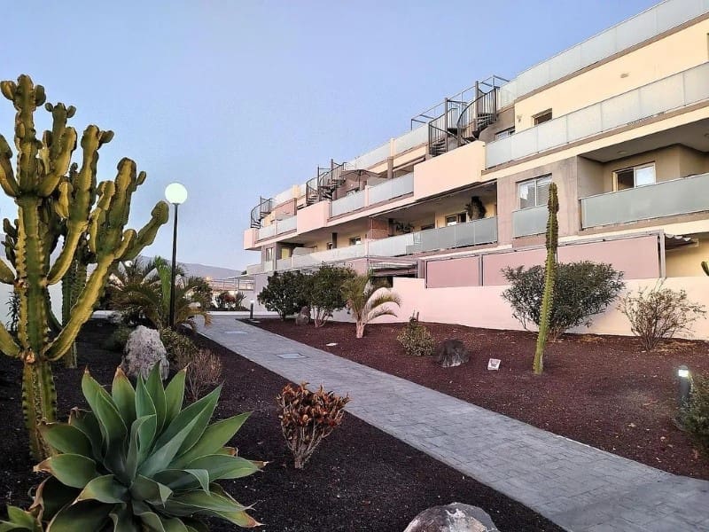 Ático de 2 habitaciones en Los Abrigos en venta - 390.000 € (Ref: 9630037)