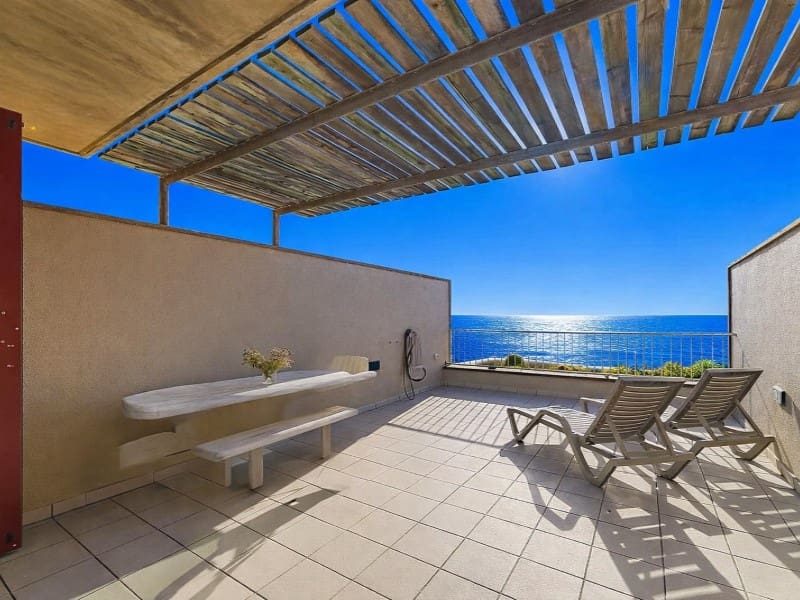 2 slaapkamer Flat te koop in Los Abrigos - € 650.000 (Ref: 9634339)