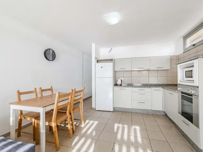 2 slaapkamer Flat te koop in Los Abrigos - € 650.000 (Ref: 9634339)