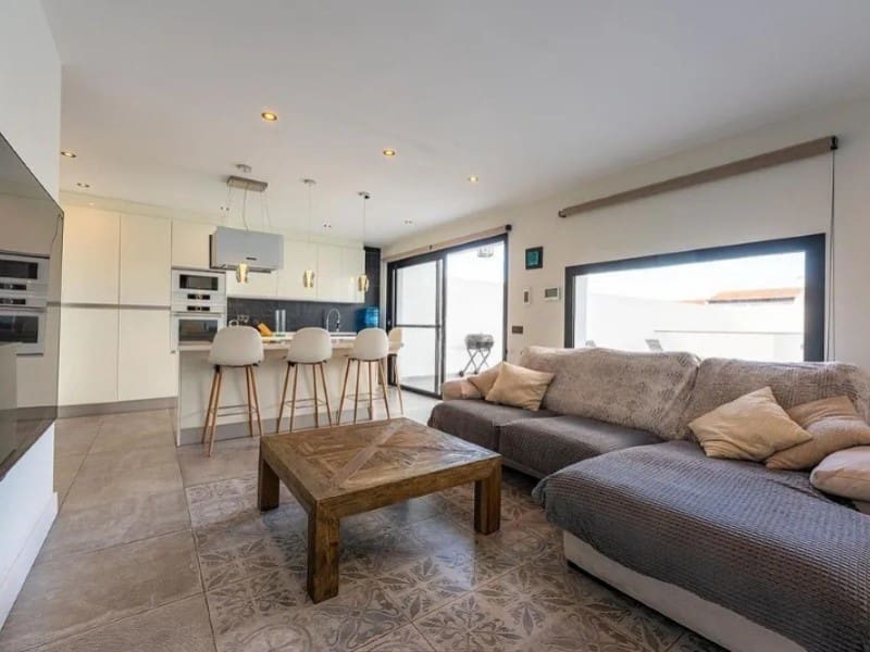 5 chambre Villa/Maison à vendre à Adeje - 890 000 € (Ref: 9634340)