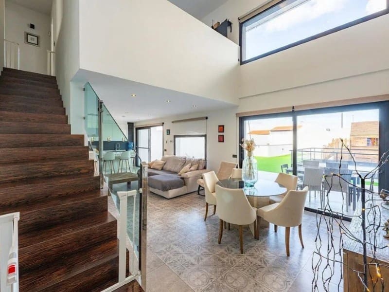 5 chambre Villa/Maison à vendre à Adeje - 890 000 € (Ref: 9634340)