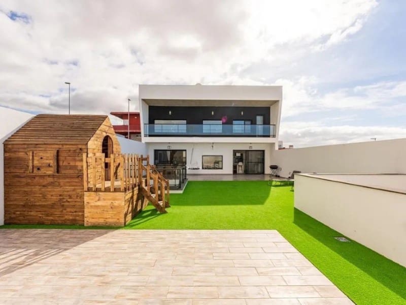 5 chambre Villa/Maison à vendre à Adeje - 890 000 € (Ref: 9634340)