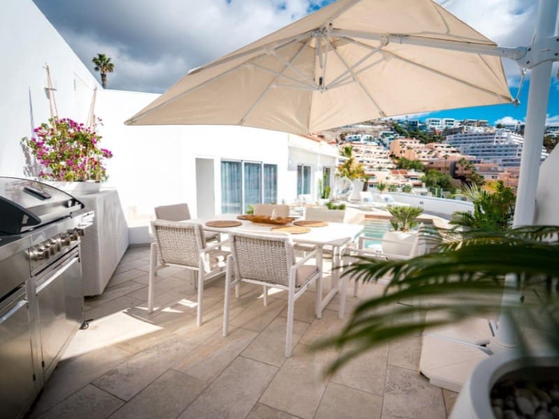 3 soverom Villa til salgs i Costa Adeje - € 1 050 000 (Ref: 9639342)