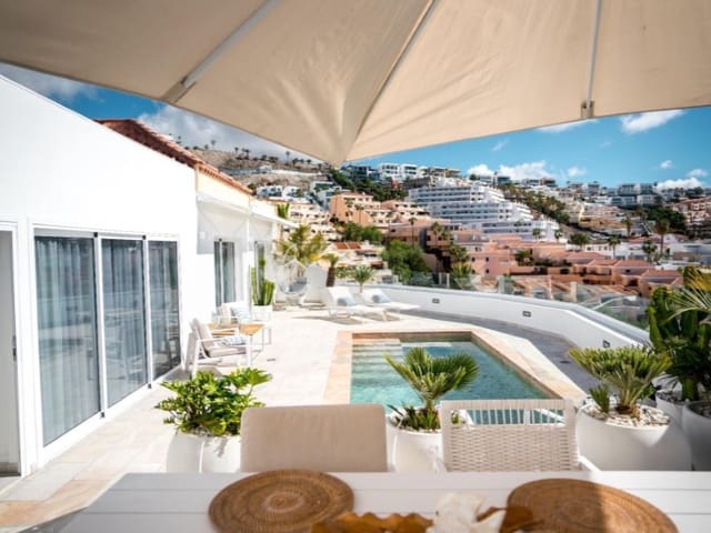 3 soverom Villa til salgs i Costa Adeje, Adeje - € 1 050 000 (Ref: 9639342)