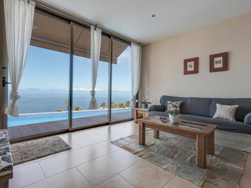 4 bedroom Villa for sale in Santa Ursula - € 897,000 (Ref: 9644642)