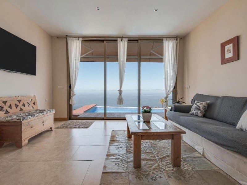 4 bedroom Villa for sale in Santa Ursula - € 897,000 (Ref: 9644642)