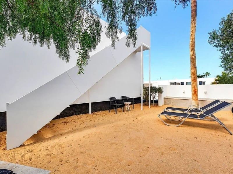 2 slaapkamer Bungalow te koop in Costa del Silencio - € 995.000 (Ref: 9655909)