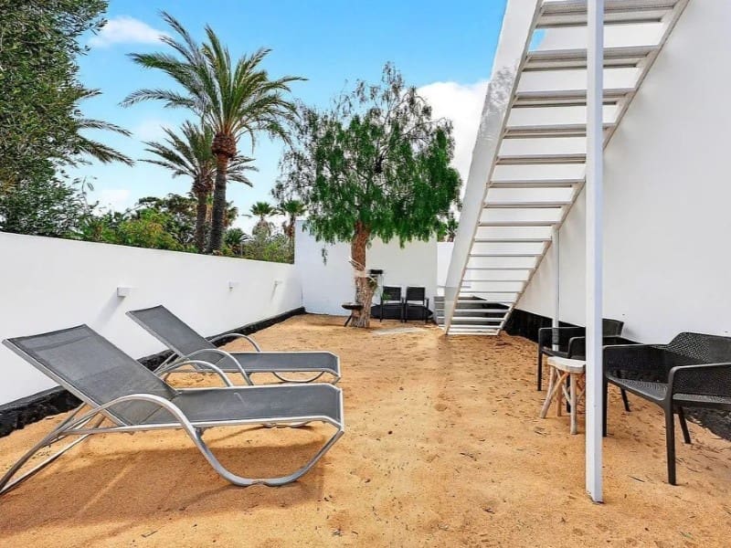 2 slaapkamer Bungalow te koop in Costa del Silencio - € 995.000 (Ref: 9655909)