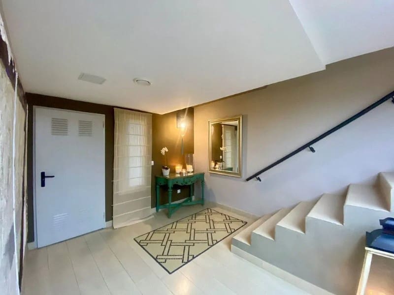 4 makuuhuone Paritalo myytävänä paikassa Tabaiba - 595 000 € (Ref: 9655913)