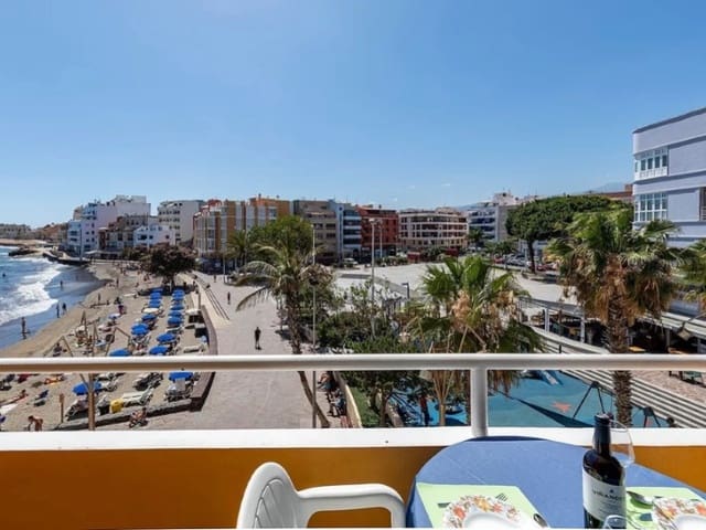 3 makuuhuone Asunto myytävänä paikassa El Medano, Granadilla de Abona - 479 000 € (Ref: 9659270)