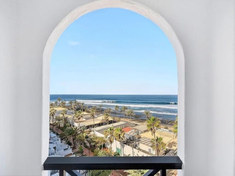 2 slaapkamer Flat te koop in Playa de las Americas - € 735.000 (Ref: 9659271)