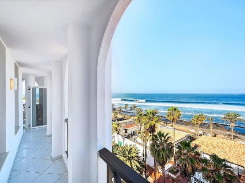 2 slaapkamer Flat te koop in Playa de las Americas - € 735.000 (Ref: 9659271)