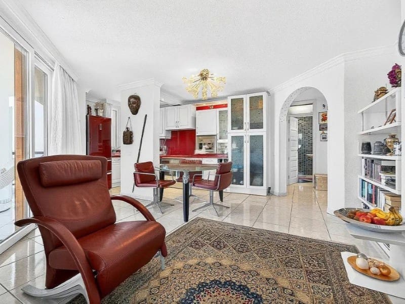 2 slaapkamer Flat te koop in Playa de las Americas - € 735.000 (Ref: 9659271)