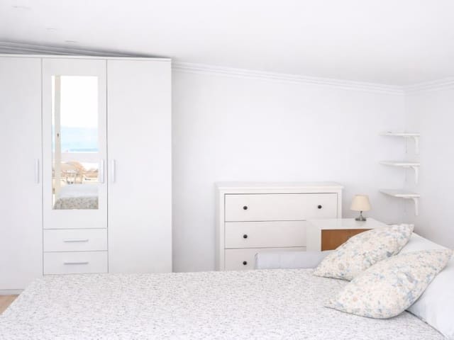 2 slaapkamer Appartement te koop in Puerto de la Cruz - € 395.000 (Ref: 9659272)