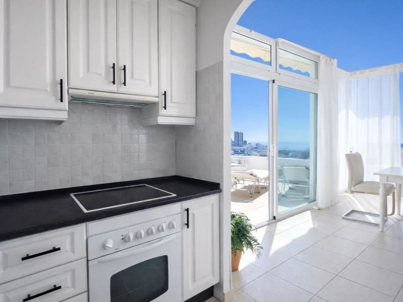 2 bedroom Apartment for sale in Puerto de la Cruz - € 395,000 (Ref: 9659272)