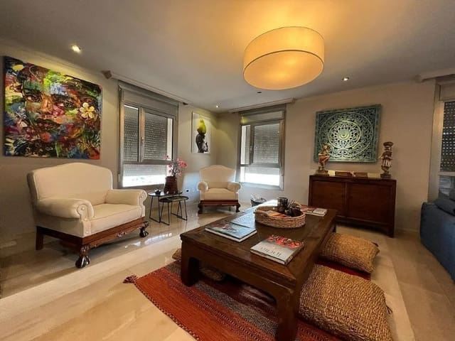 8 bedroom Apartment for sale in Santa Cruz de Tenerife - € 1,950,000 (Ref: 9666327)