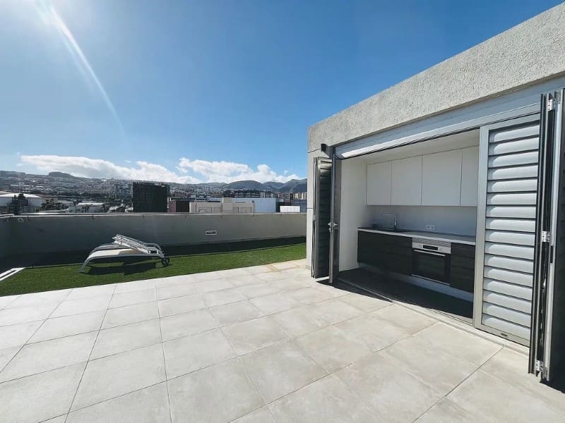 8 makuuhuone Huoneisto myytävänä paikassa Santa Cruz de Tenerife - 1 950 000 € (Ref: 9666327)