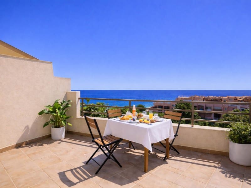 1 bedroom Penthouse for sale in Los Abrigos - € 299,000 (Ref: 9666328)