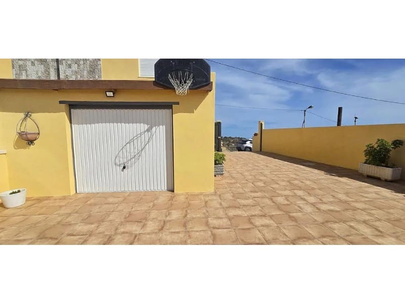 2 sovrum Villa till salu i Fasnia - 299 000 € (Ref: 9666329)