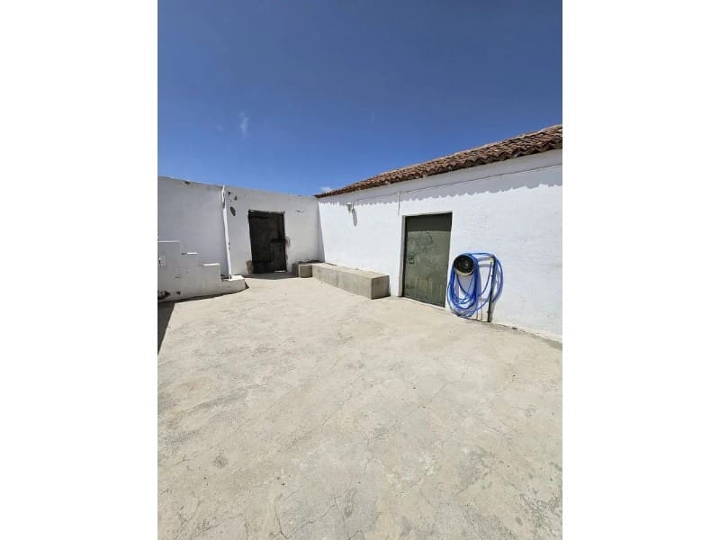 3 slaapkamer Finca/Landhuis te koop in Charco del Pino - € 289.000 (Ref: 9666330)