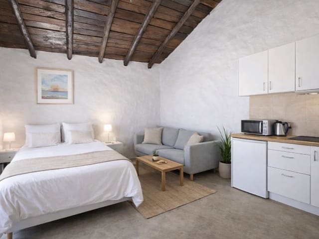 3 slaapkamer Finca/Landhuis te koop in Charco del Pino, Granadilla de Abona - € 289.000 (Ref: 9666330)