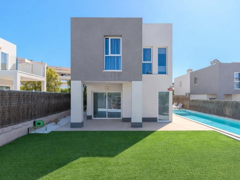 3 sypialnia Willa na sprzedaż w Adeje - 1 100 000 € (Ref: 9674079)