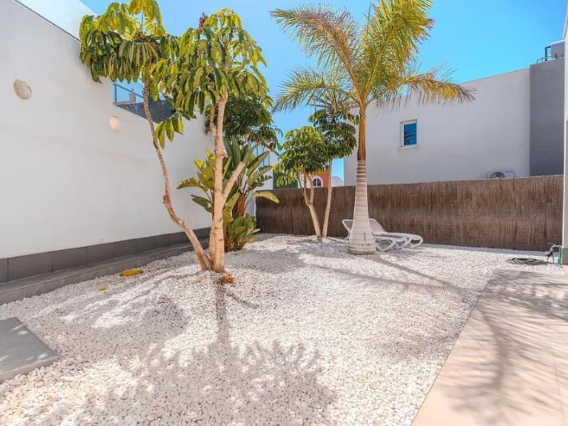 3 sypialnia Willa na sprzedaż w Adeje - 1 100 000 € (Ref: 9674079)